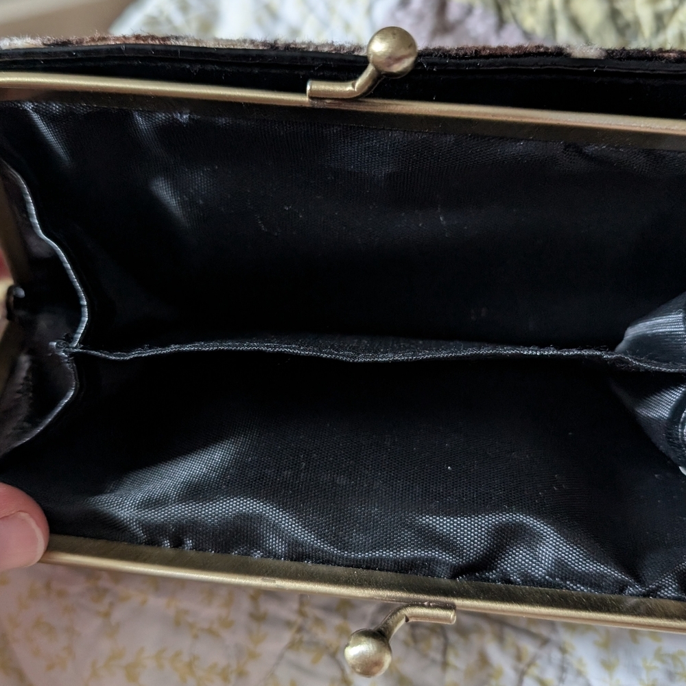 Vintage Giraffe Print Clutch / Wallet - Picture 3 of 6